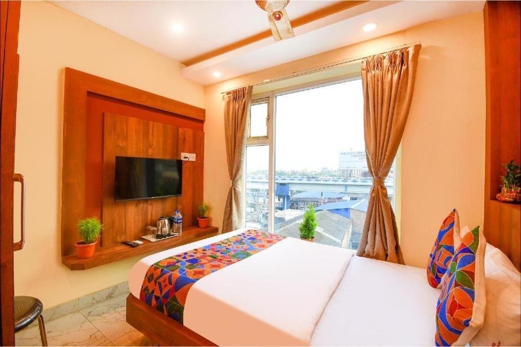 Hotel Aqua Tulip โกลกาตา ภายนอก รูปภาพ