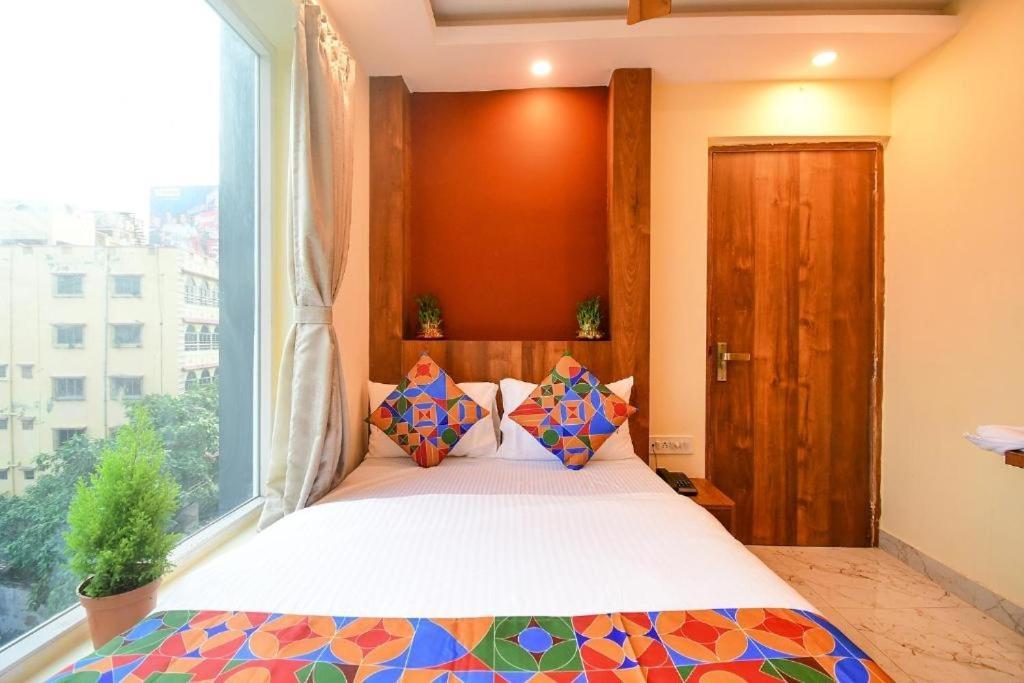Hotel Aqua Tulip โกลกาตา ภายนอก รูปภาพ